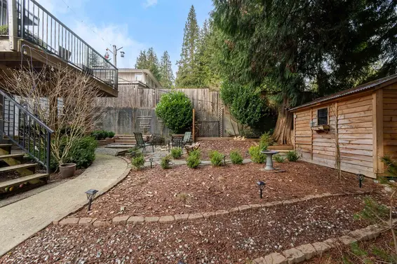 3642 Sykes Road, North Vancouver For Sale - image 33