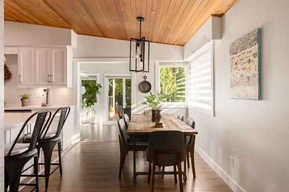 3642 Sykes Road, North Vancouver For Sale - image 8