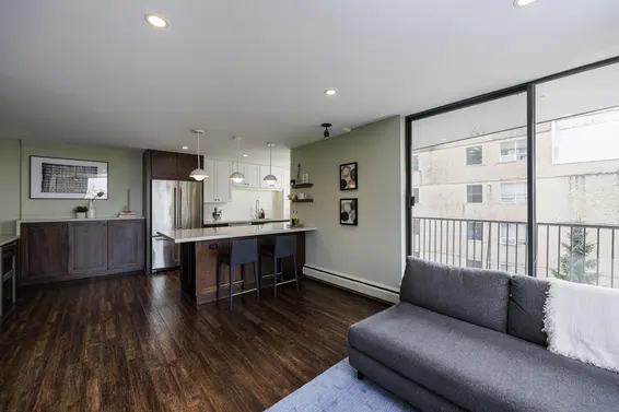 302 540 Lonsdale Avenue, North Vancouver For Sale - image 8