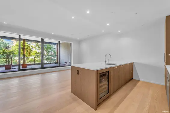 214 1355 Bellevue Avenue, West Vancouver For Sale - image 18