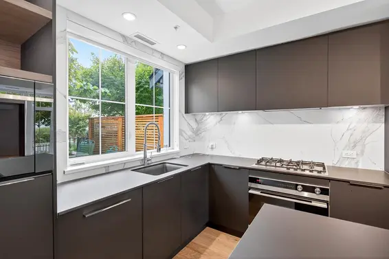 109 2070 Curling Road, North Vancouver For Sale - image 9