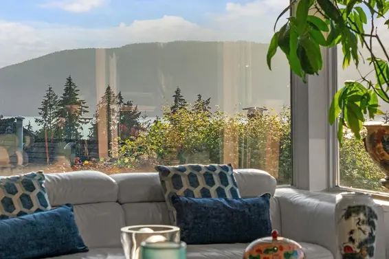5480 Keith Road, West Vancouver For Sale - image 24