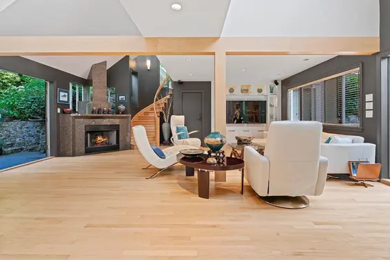 5480 Keith Road, West Vancouver For Sale - image 6