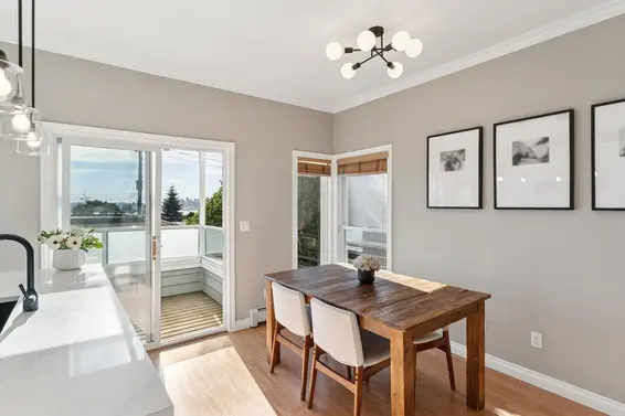 333 East Keith Road, North Vancouver For Sale - image 11