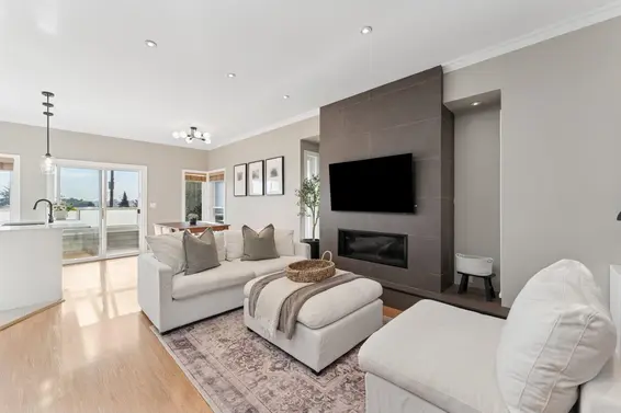 333 East Keith Road, North Vancouver For Sale - image 5