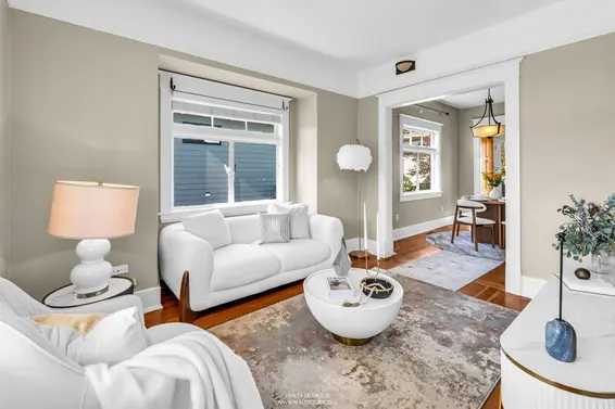 138 West Kings Road, North Vancouver For Sale - image 2