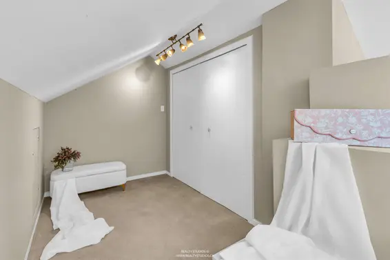 138 West Kings Road, North Vancouver For Sale - image 22