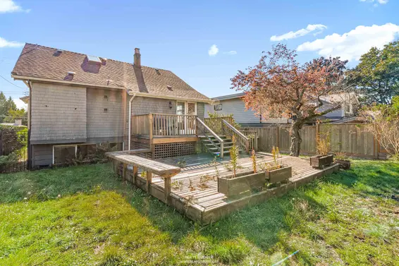 138 West Kings Road, North Vancouver For Sale - image 33