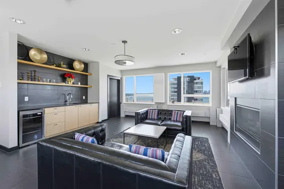 409 123 West 1st Street, North Vancouver For Sale - image 36