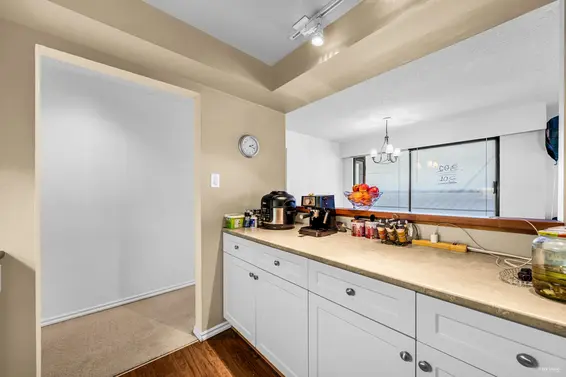 301 1340 Duchess Avenue, West Vancouver For Sale - image 12