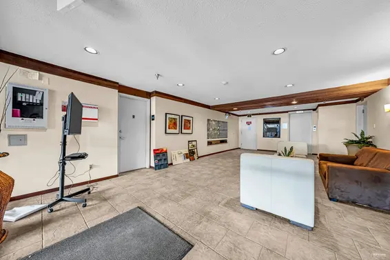 301 1340 Duchess Avenue, West Vancouver For Sale - image 22