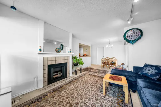 301 1340 Duchess Avenue, West Vancouver For Sale - image 8