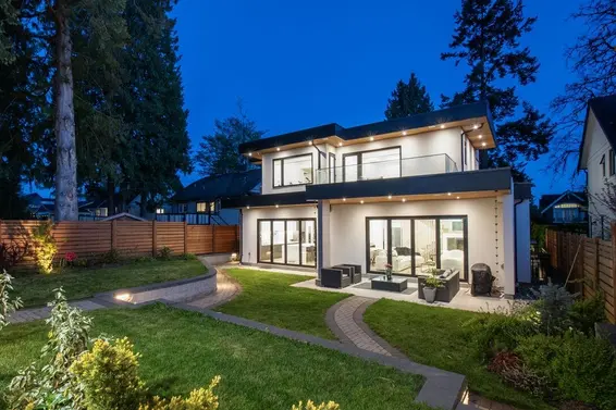 732 East 11th Street, North Vancouver For Sale - image 31