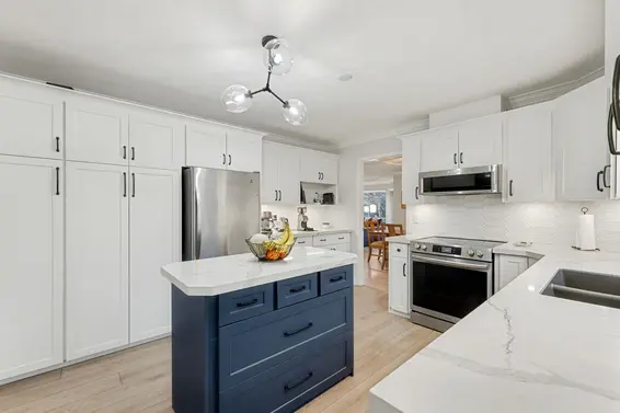 2890 Tempe Knoll Drive, North Vancouver For Sale - image 16