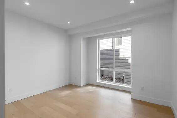 1 434 East 1st Street, North Vancouver For Sale - image 27