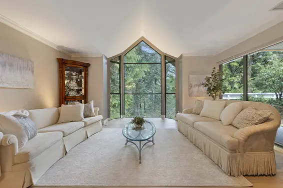 301 3288 Capilano Crescent, North Vancouver