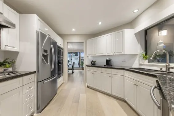 301 3288 Capilano Crescent, North Vancouver For Sale - image 30