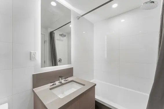 202 1675 Lions Gate Lane, Vancouver For Sale - image 16