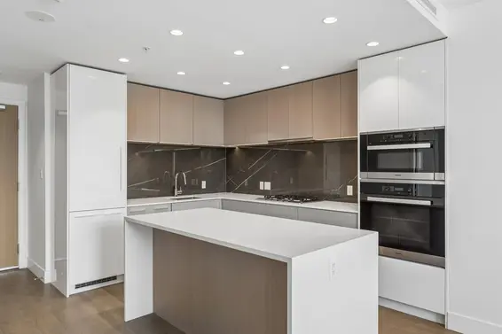 202 1675 Lions Gate Lane, Vancouver For Sale - image 6