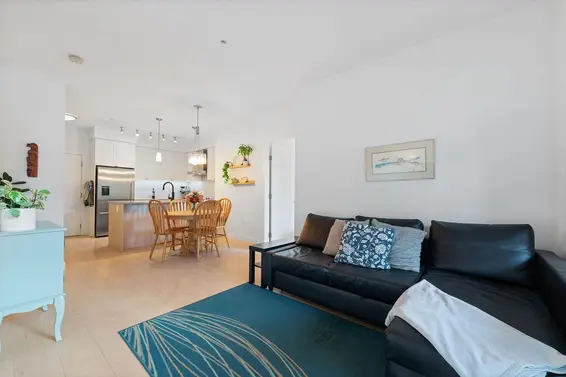 303 3205 Mountain Highway, North Vancouver For Sale - image 9