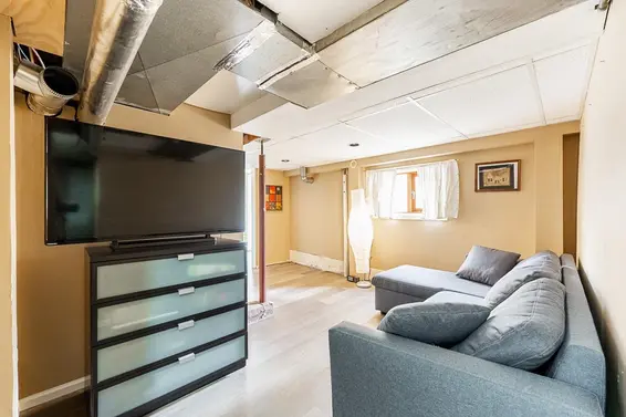 264 West Queens Road, North Vancouver For Sale - image 27