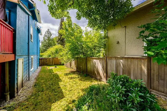 264 West Queens Road, North Vancouver For Sale - image 38