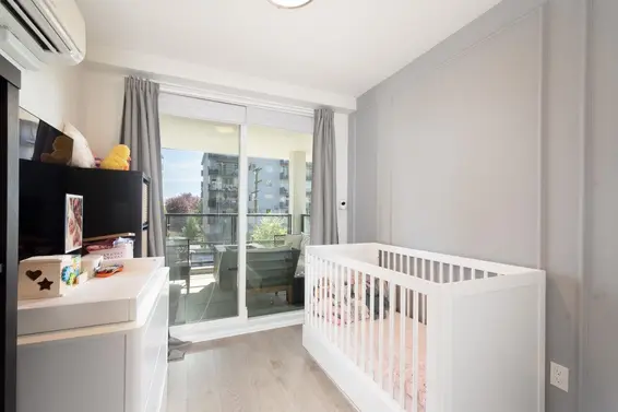 TH13 108 East 8th Street, North Vancouver For Sale - image 27