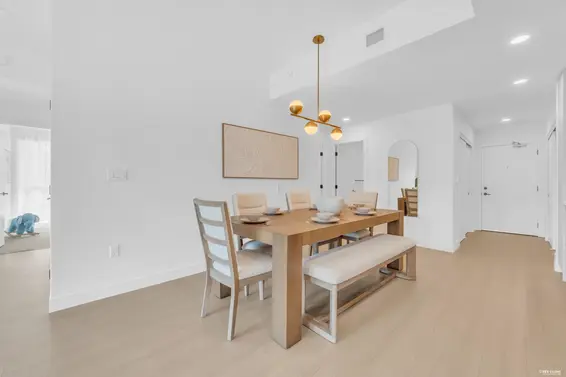 510 422 East 3rd Street, North Vancouver For Sale - image 8
