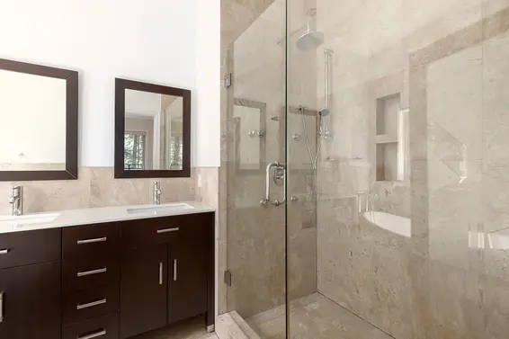 3681 Henderson Avenue, North Vancouver For Sale - image 19