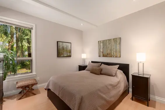 3681 Henderson Avenue, North Vancouver For Sale - image 33