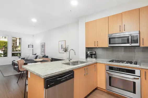 113 119 West 22nd Street, North Vancouver For Sale - image 9