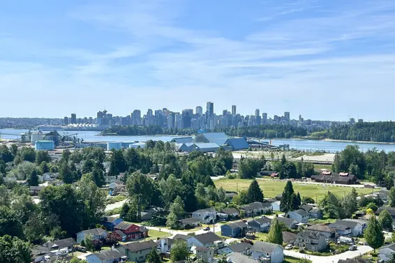 1903 200 Klahanie Court, West Vancouver For Sale - image 3