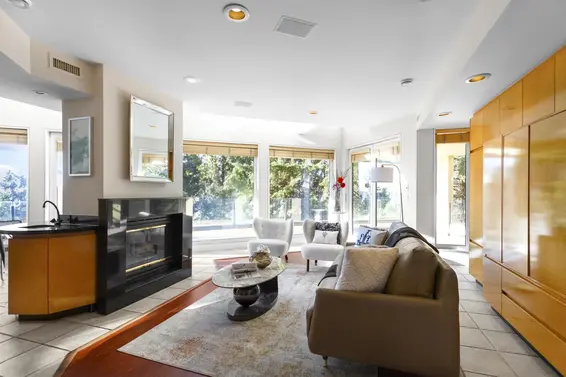 2780 Rosebery Avenue, West Vancouver For Sale - image 10