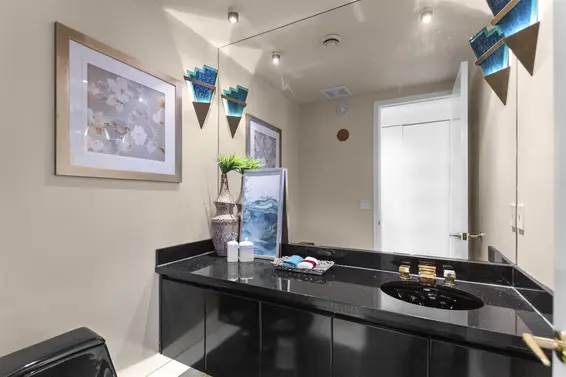 2780 Rosebery Avenue, West Vancouver For Sale - image 11