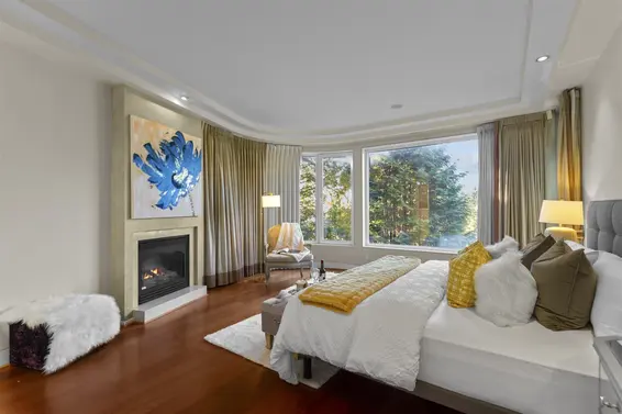 2780 Rosebery Avenue, West Vancouver For Sale - image 13