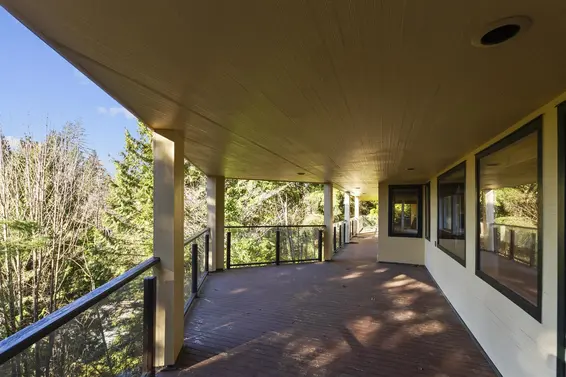 2780 Rosebery Avenue, West Vancouver For Sale - image 30