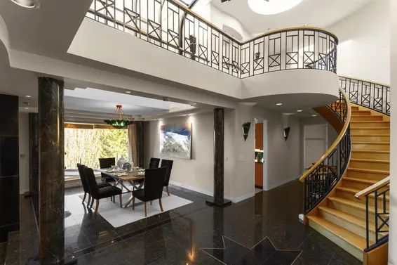 2780 Rosebery Avenue, West Vancouver For Sale - image 5