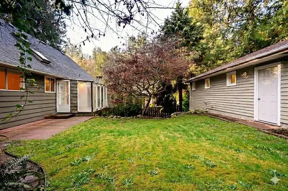 2266 Swinburne Avenue, North Vancouver For Sale - image 17