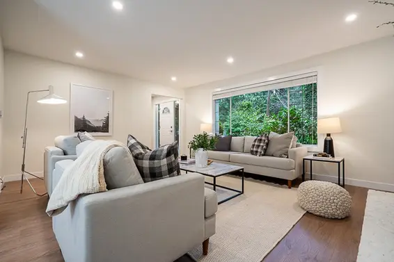 2266 Swinburne Avenue, North Vancouver For Sale - image 8