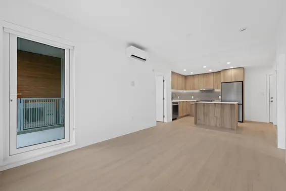 318 3596 Malsum Drive, North Vancouver For Sale - image 3