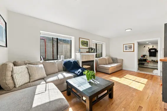 1720 Deep Cove Road, North Vancouver For Sale - image 19