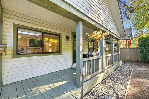 1720 Deep Cove Road, North Vancouver For Sale - image 38