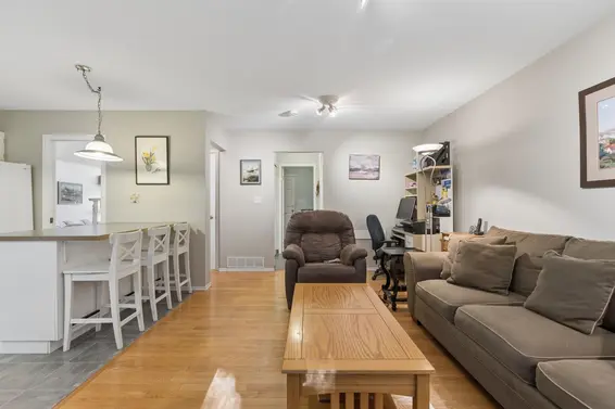 2102 Kirkstone Place, North Vancouver For Sale - image 15