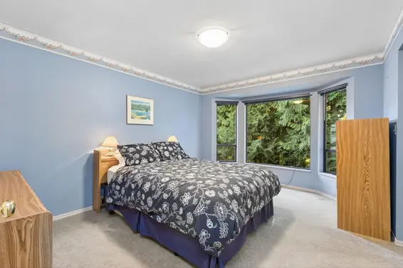 2102 Kirkstone Place, North Vancouver For Sale - image 18