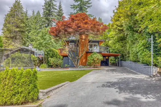 466 East Kings Road, North Vancouver