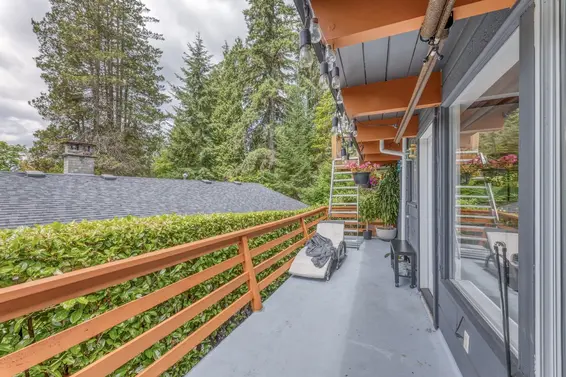 466 East Kings Road, North Vancouver For Sale - image 31