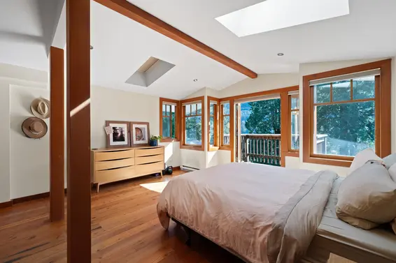 6524 Wellington Avenue, West Vancouver For Sale - image 19