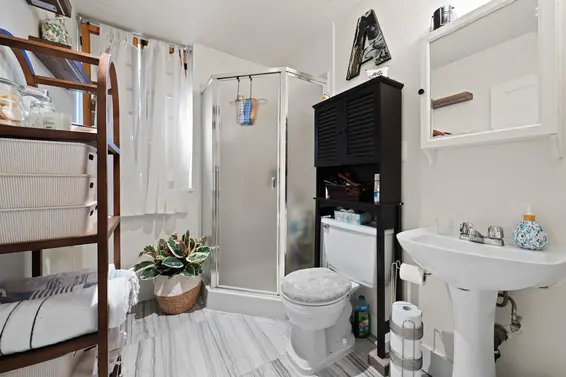 6524 Wellington Avenue, West Vancouver For Sale - image 31