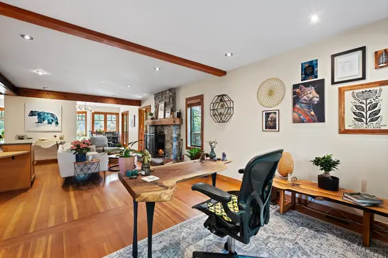 6524 Wellington Avenue, West Vancouver For Sale - image 7