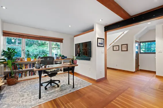 6524 Wellington Avenue, West Vancouver For Sale - image 8